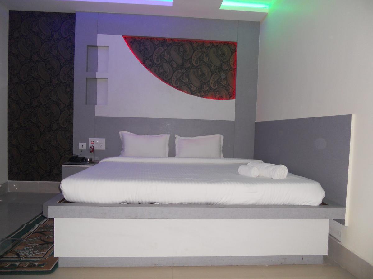 Hotel Central Park Muzaffarpur Dış mekan fotoğraf